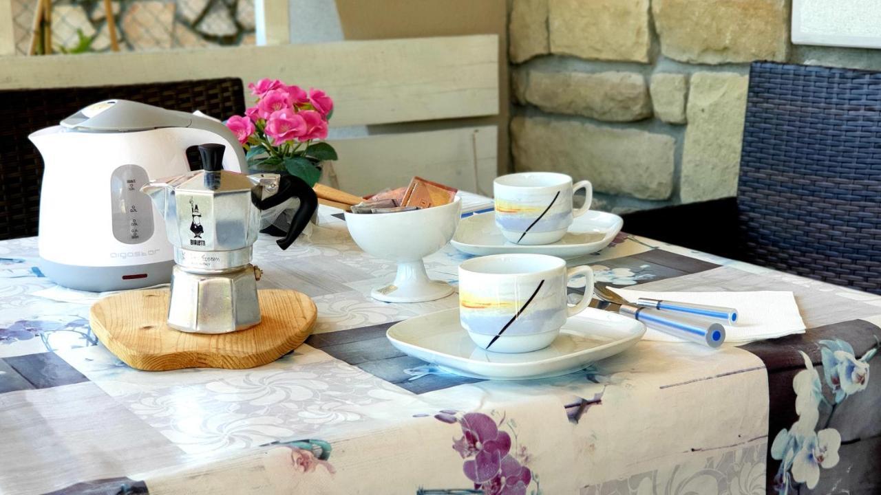 Casa Vacanza & Suite Joy 페스키에라델가르다 외부 사진