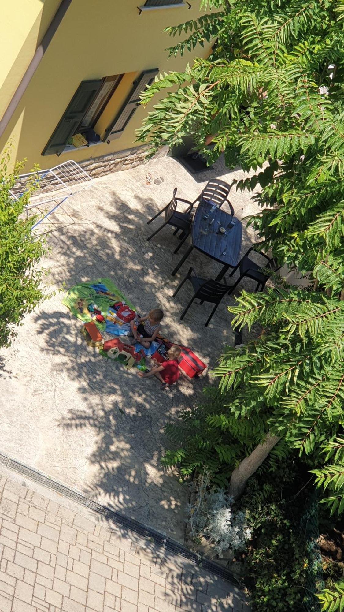 Casa Vacanza & Suite Joy 페스키에라델가르다 외부 사진